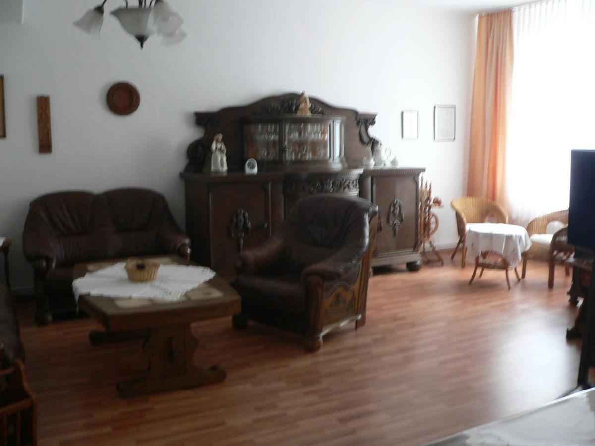 Ferienwohnung Zum Gruenen Holz Bohlenbergerfeld Luaran gambar